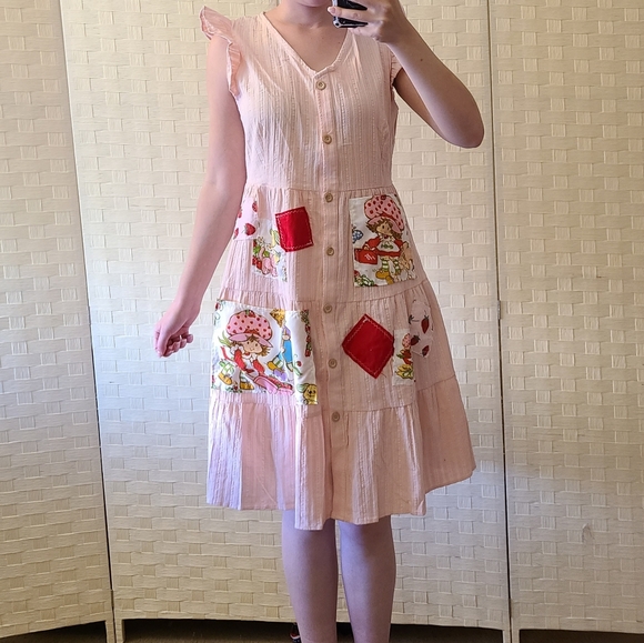 Upcycled Strawberry Shortcake Pink Ruffle Dress POCKETS Size Large NWT - Picture 7 of 8